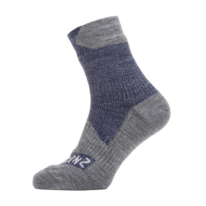 Men's waterproof ankle socks in navy blue with light grey toe and heel sections