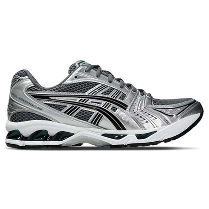 Lace-up running trainers in silver, black and dark green, three-quarter side profile