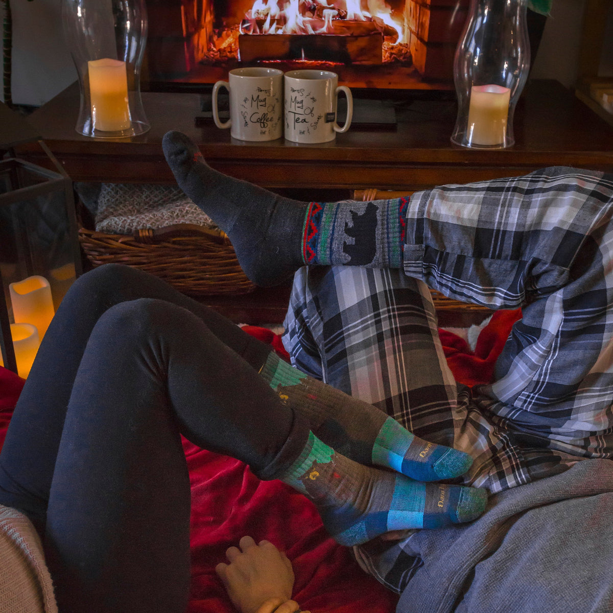 Men's merino wool socks (pair), dark charcoal with colorful stripe band and bear design