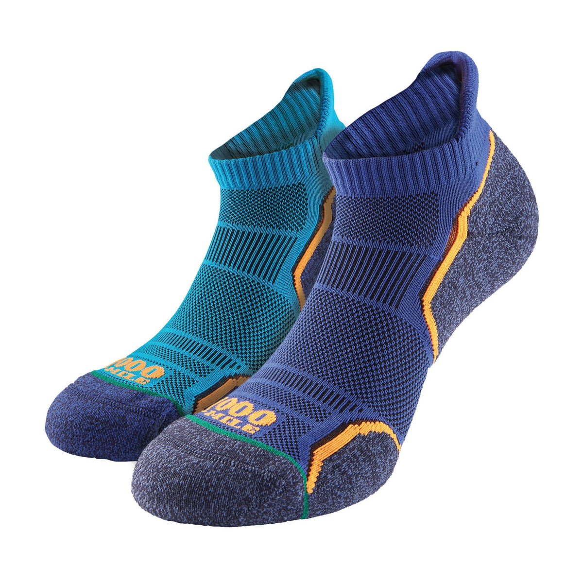 2-pack men’s ankle running socks in kingfisher blue and navy with cushioned toe