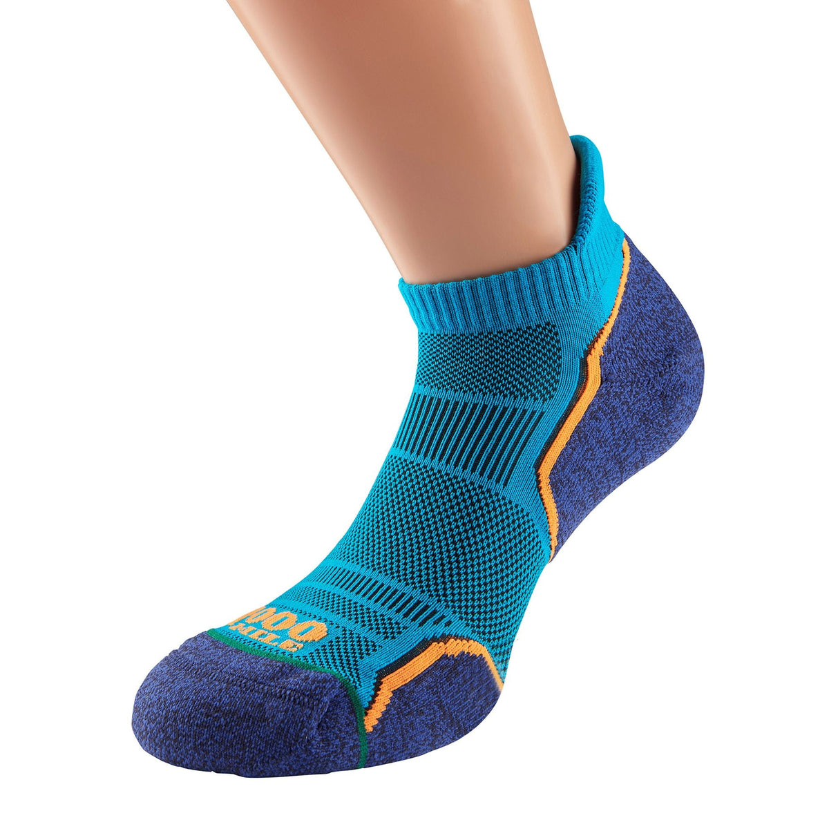 Single men’s ankle running sock in kingfisher blue with navy heel and toe