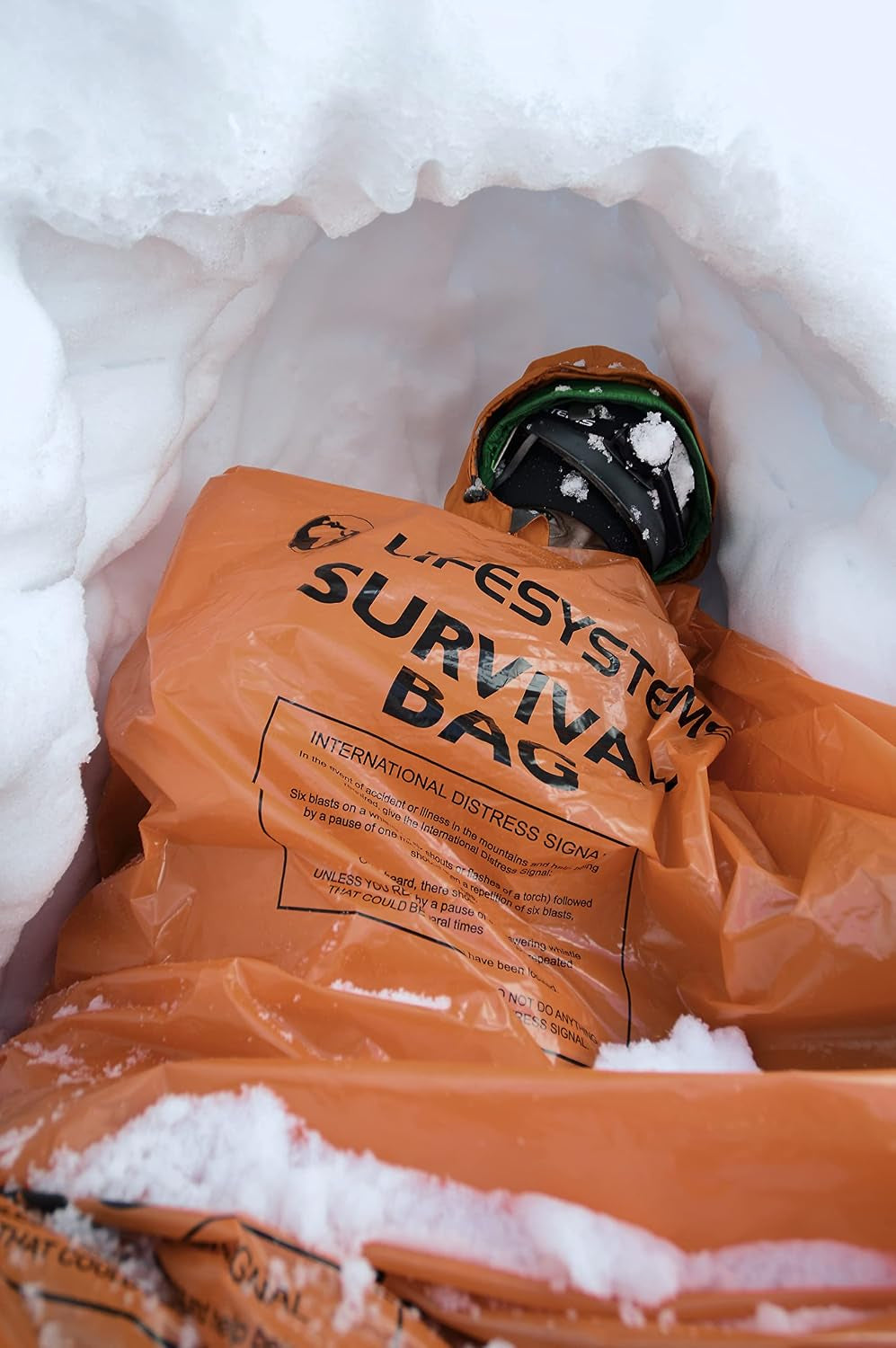 Windproof and Waterproof Orange Survival Bag for 1 to 2 Persons