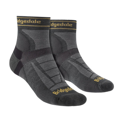 Men's gunmetal gray merino 3/4 crew trail socks with geometric pattern and cushioned sole