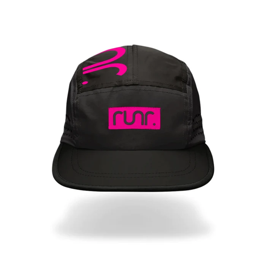 Black technical running cap with pink logo on front panel and curved brim.