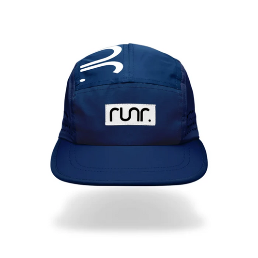 Navy technical running hat with white runr logo patch and curved brim