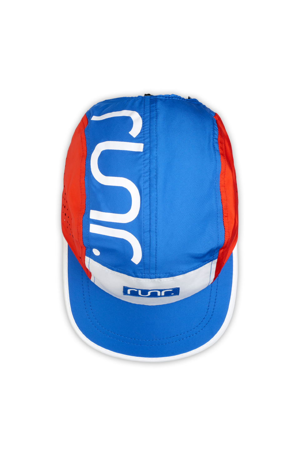 Technical running cap with blue top and white back panel featuring run logo