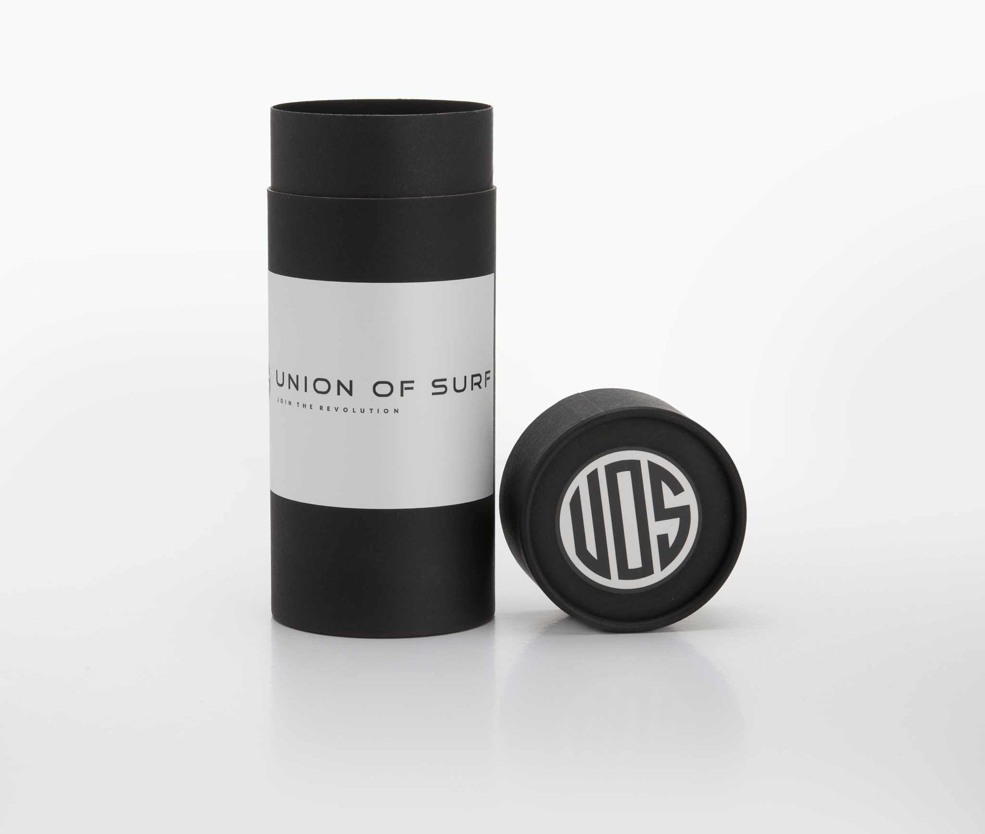 Black and white cylindrical sunglasses case with round logo cap