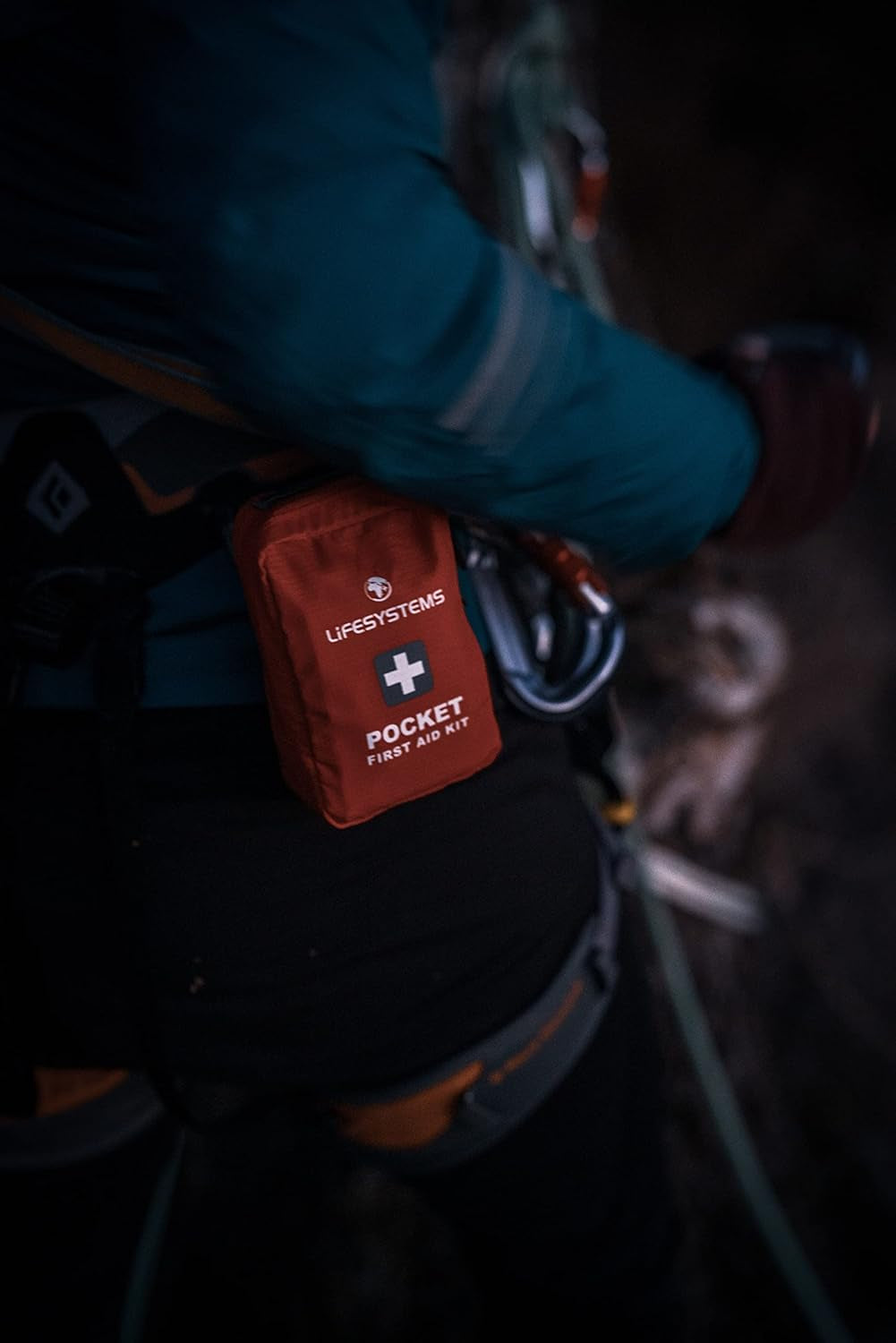Pocket First Aid Kit, CE Certified Contents, Specifically Designed for Hiking and Outdoor