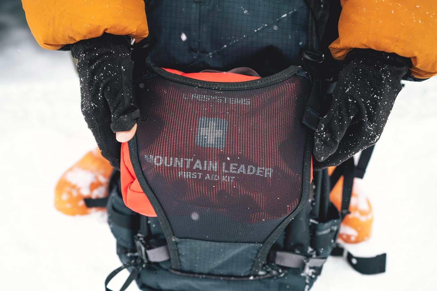 Mountain Leader First Aid Kit, CE Certified Contents, Specifically Designed for Groups in the Outdoors, Mountaineering, Travel and Ski