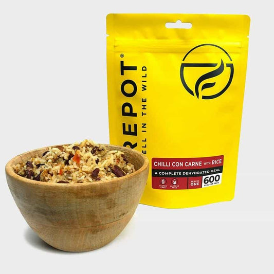 Dehydrated chilli con carne with rice meal pouch with wooden bowl